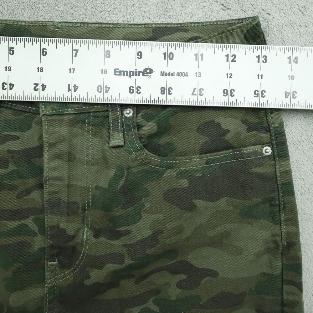 Levi's 721 Jeans Women's Size 27 Camouflage High-Rise Skinny Denim 30" Inseam - Picture 3 of 16
